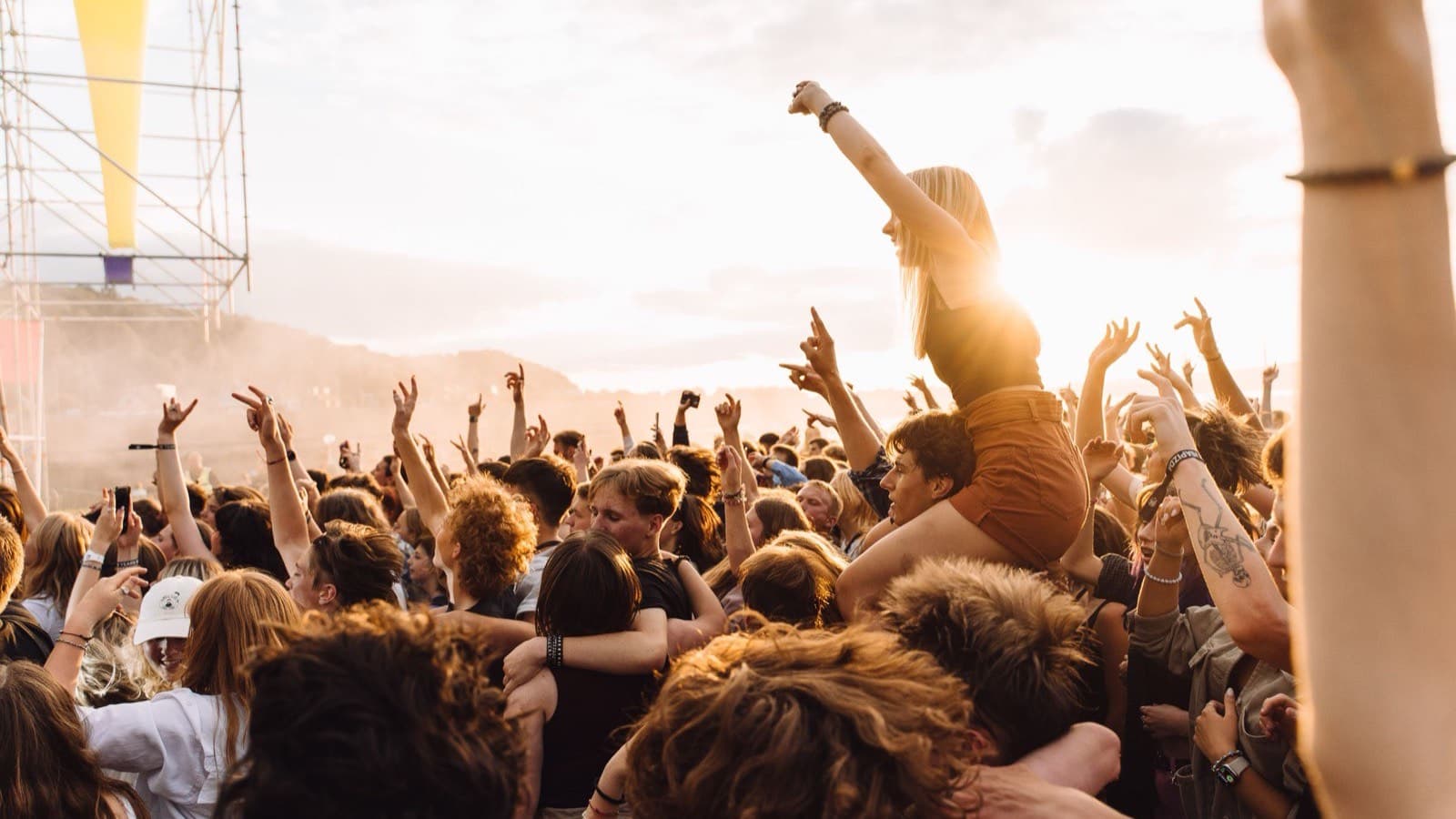 How to plan a festival trip with friends (the sane way)